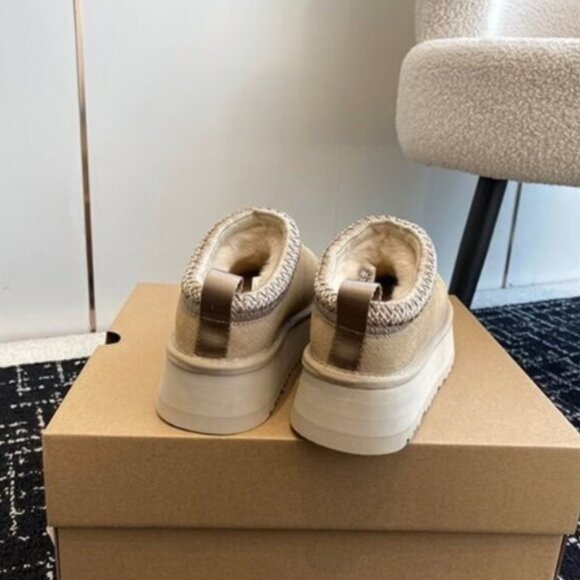 UGG Tazz Slipper Sand - Picture 5 of 5